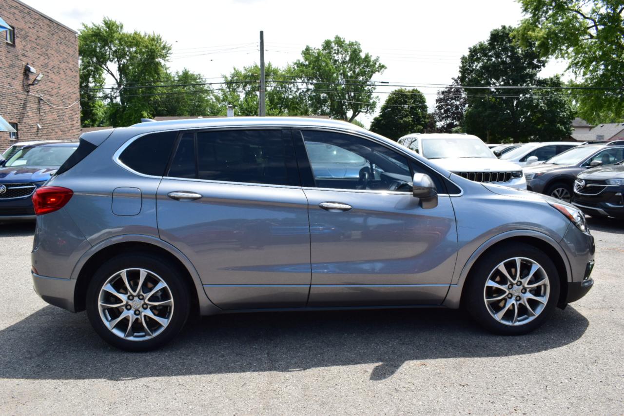 Buick Envision  2020