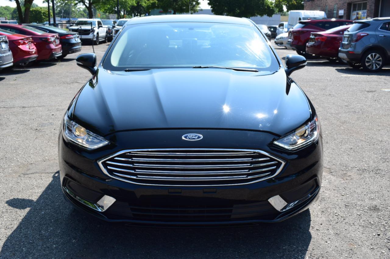 Ford Fusion SE FWD 2018