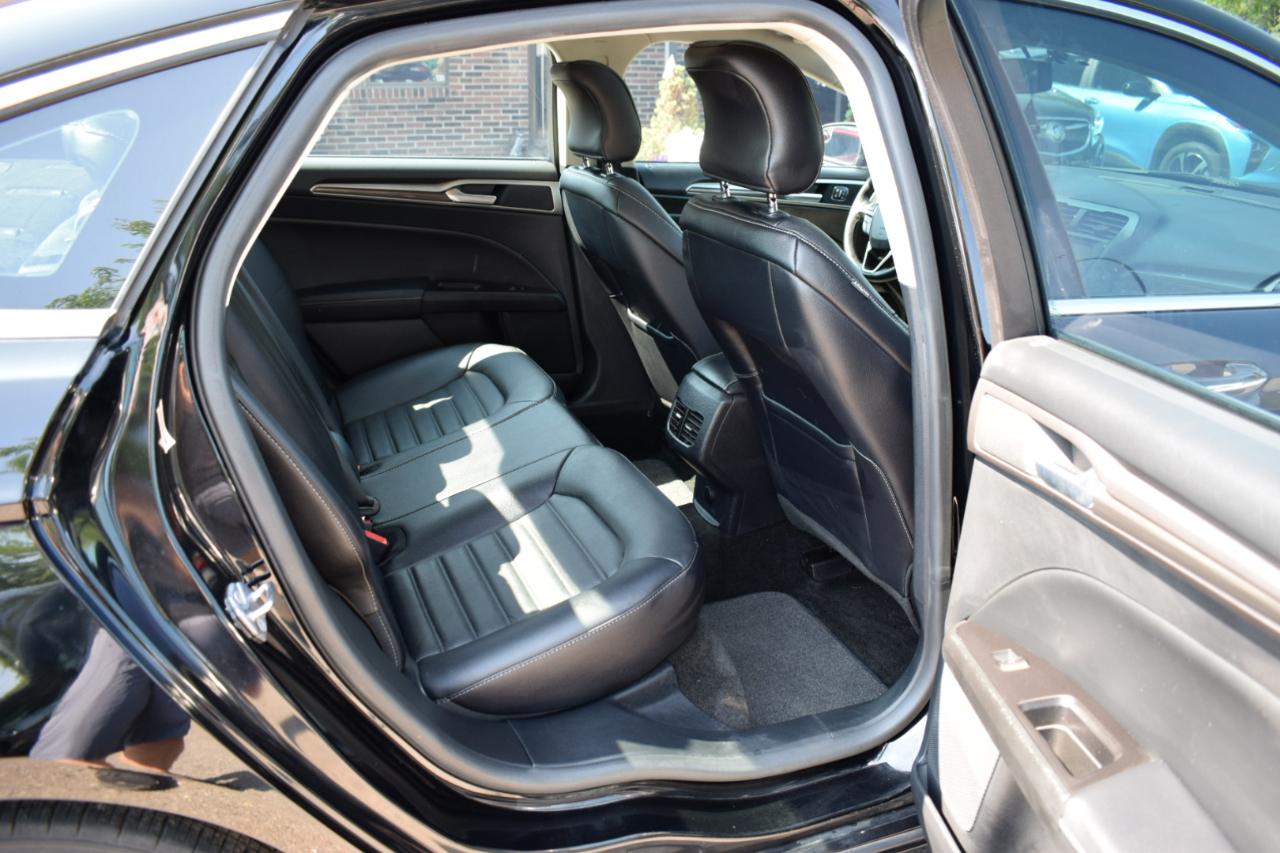 Ford Fusion SE FWD 2018