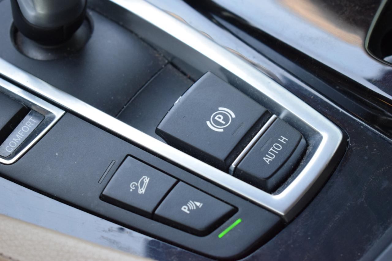 BMW 5 Series  2012