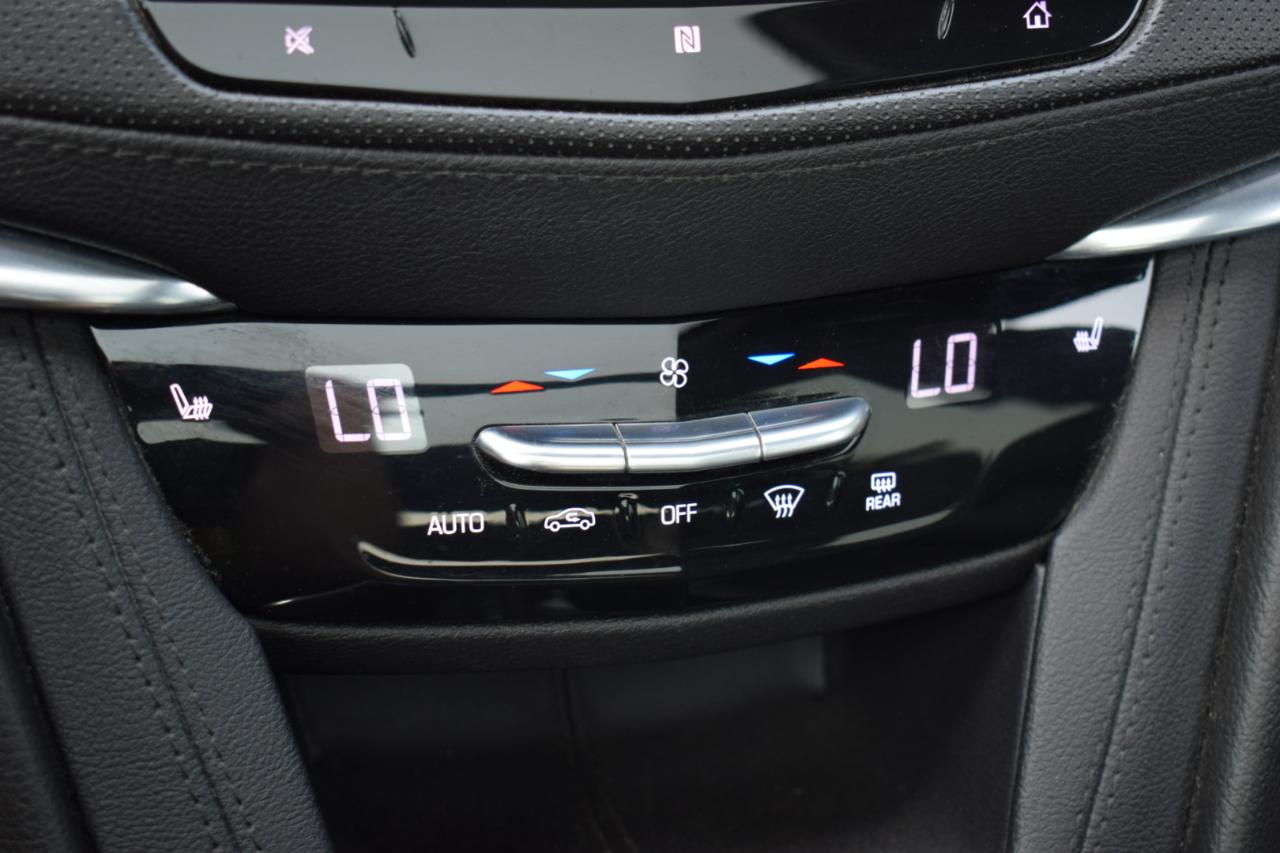 Cadillac XT5  2020