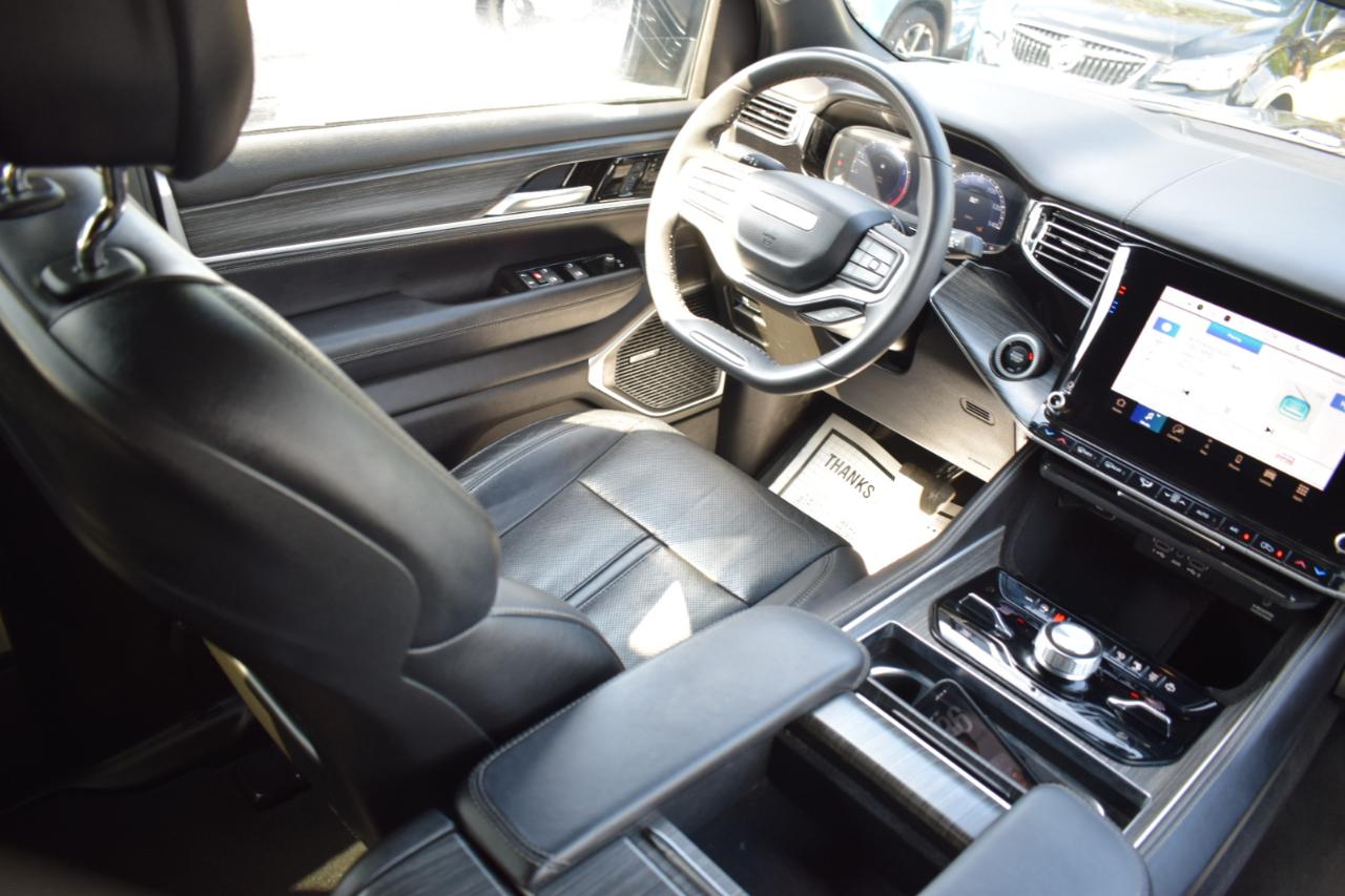 Jeep Wagoneer Series III 4x4 2023