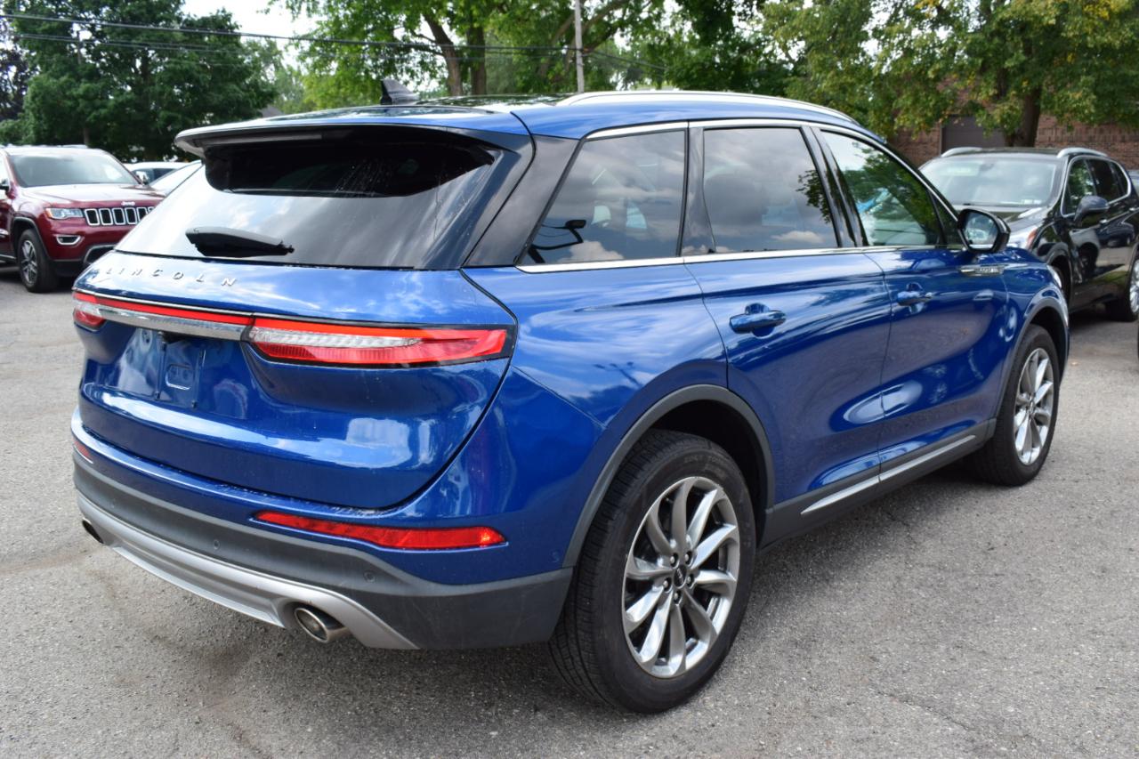 Lincoln Corsair Standard FWD 2021