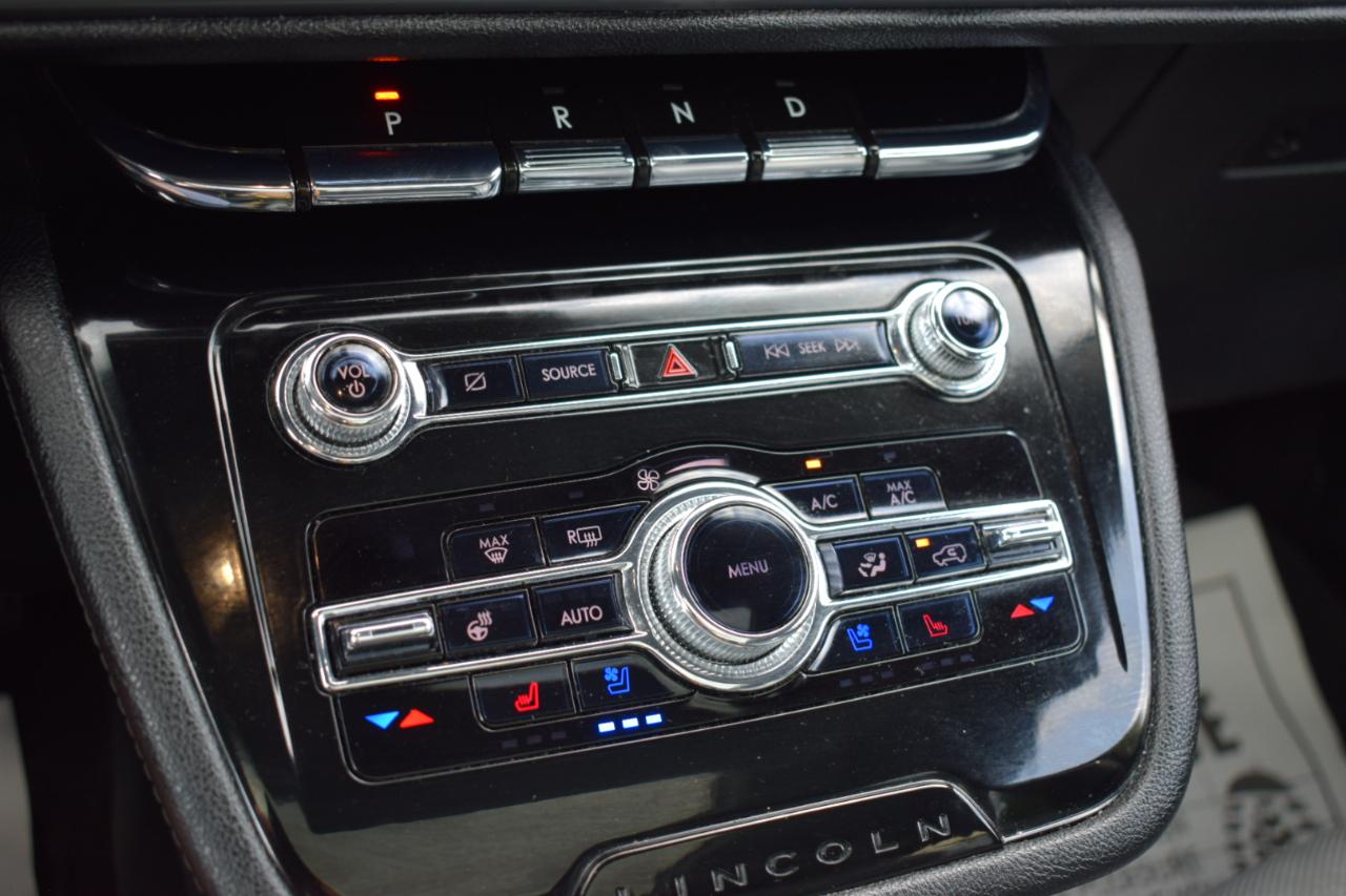 Lincoln Corsair Standard FWD 2021