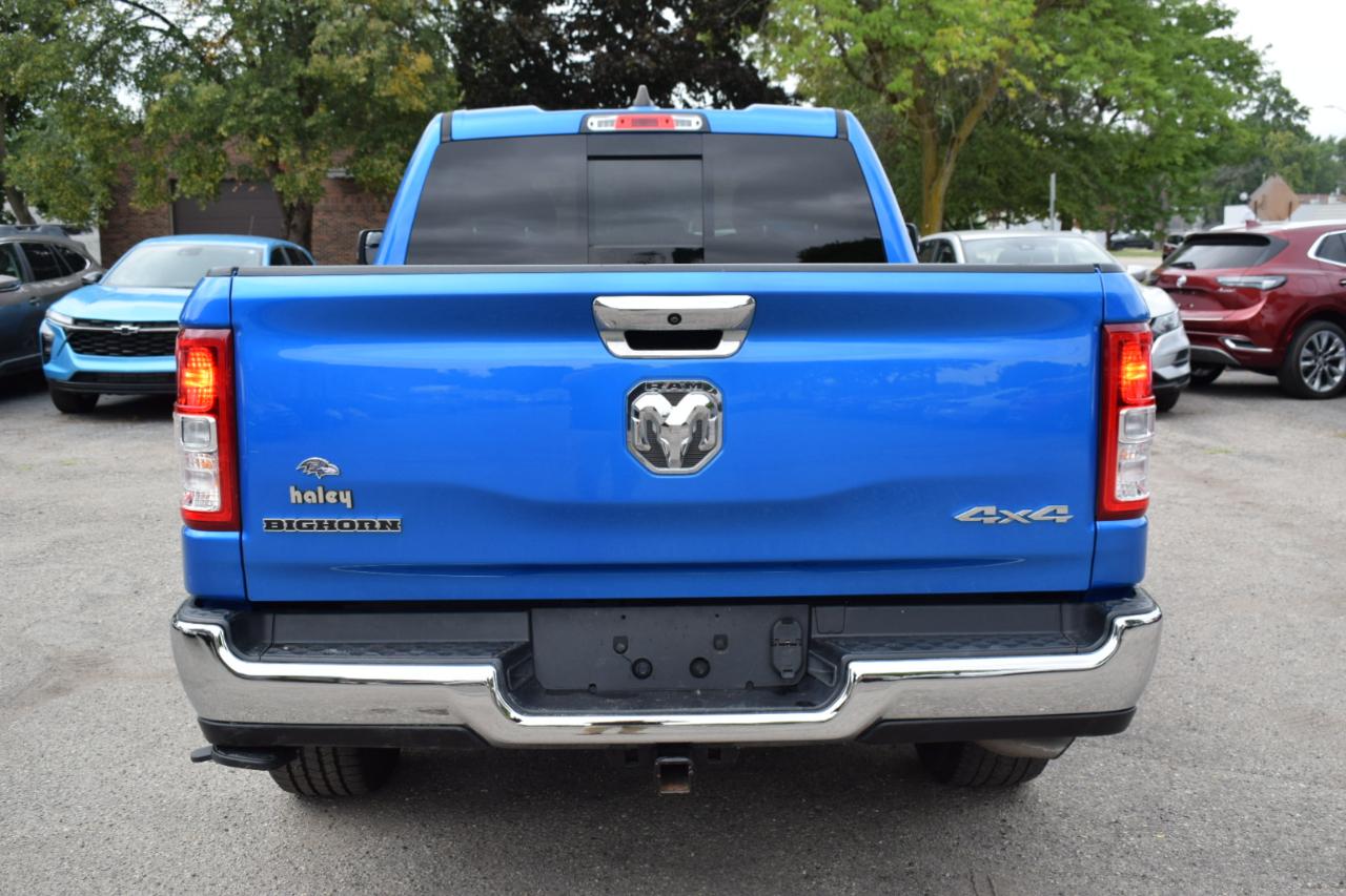 RAM 1500 Big Horn 4x4 Quad Cab 6'4" Box 2023