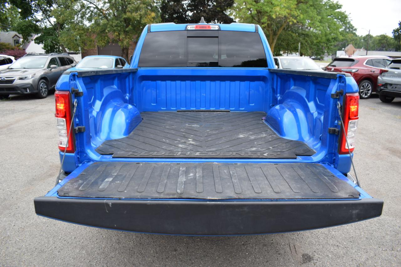 RAM 1500 Big Horn 4x4 Quad Cab 6'4" Box 2023