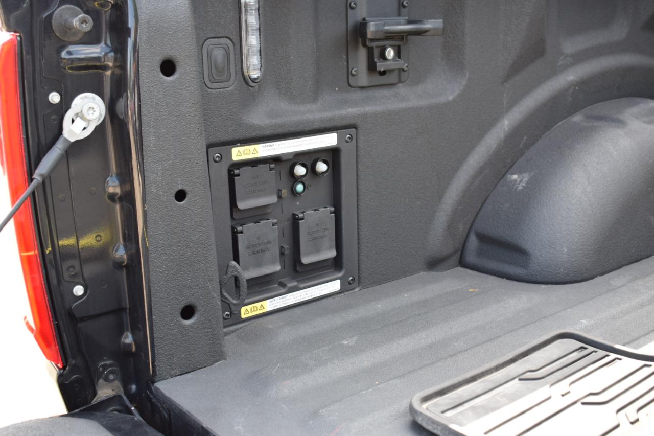 Ford F-150 XLT 4WD SuperCrew 5.5' Box 2023