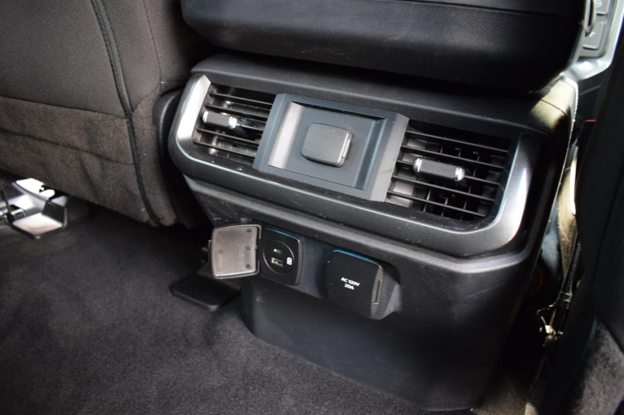 Ford F-150 XLT 4WD SuperCrew 5.5' Box 2023