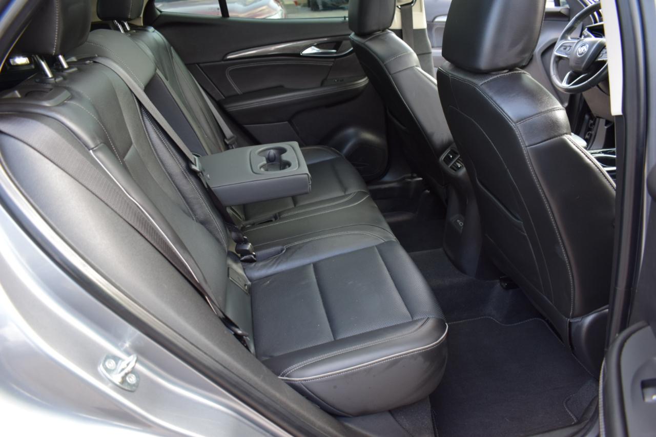 Buick Envision FWD 4dr Essence 2021