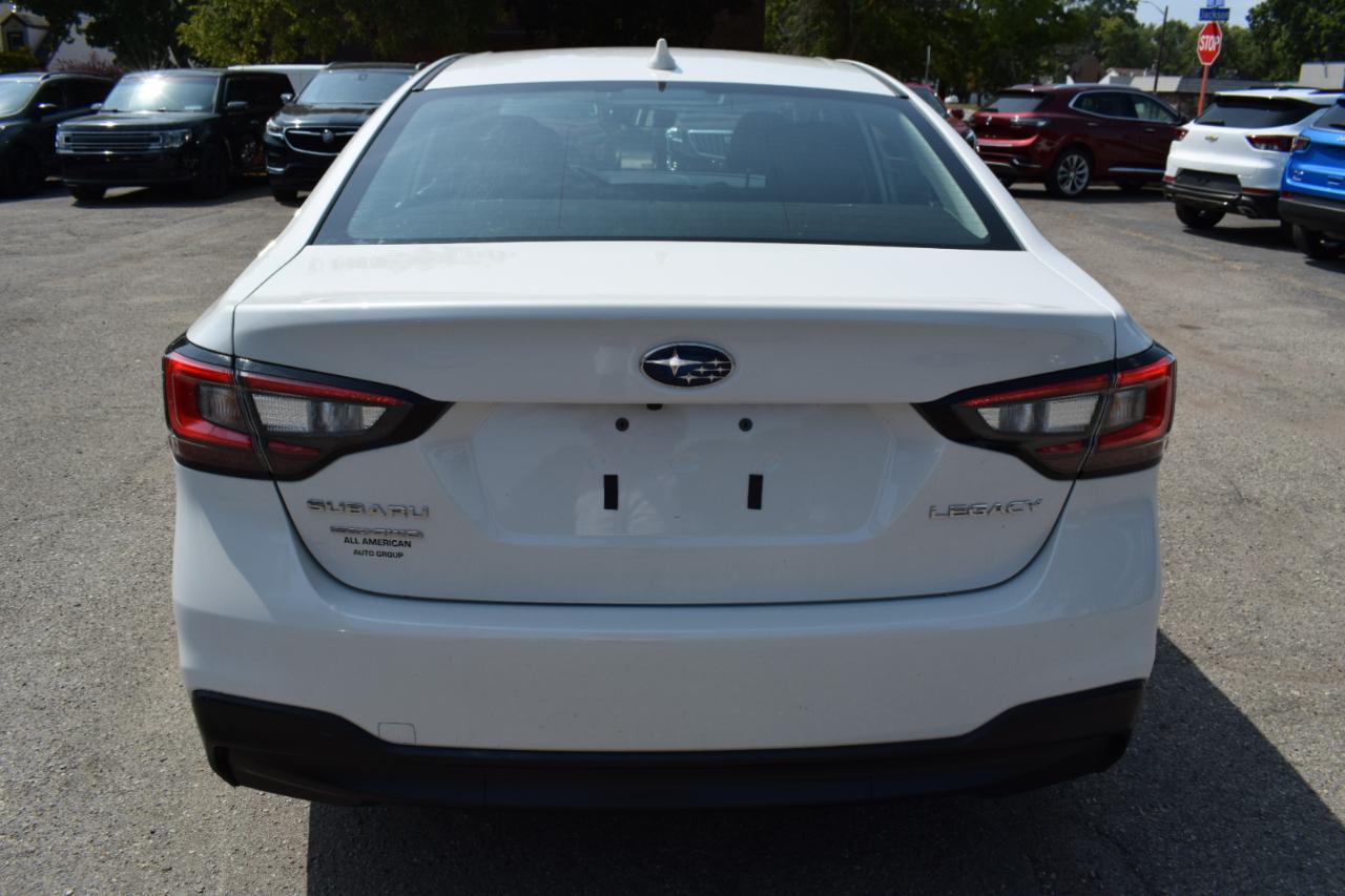 Subaru Legacy Premium AWD 2025