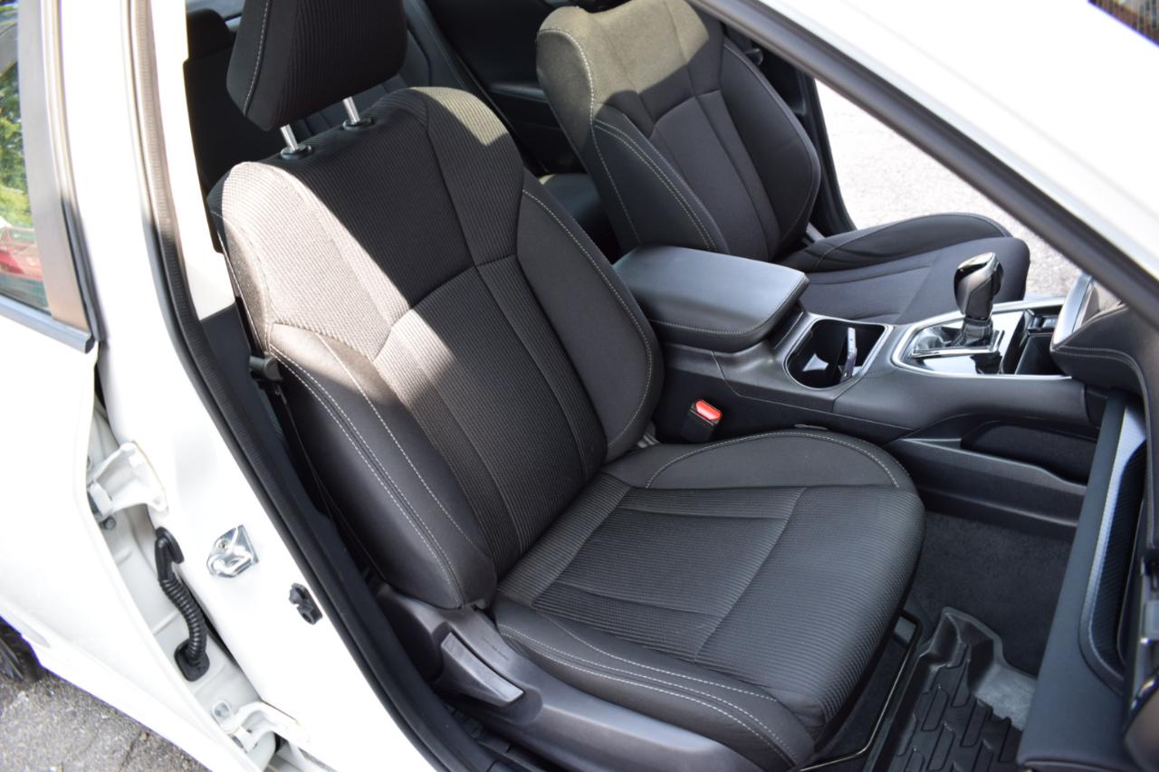 Subaru Legacy Premium AWD 2025