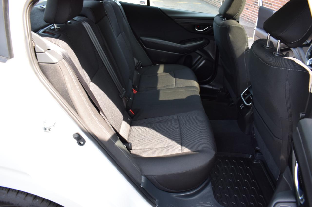Subaru Legacy Premium AWD 2025
