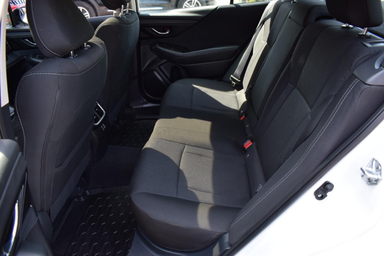 Subaru Legacy Premium AWD 2025