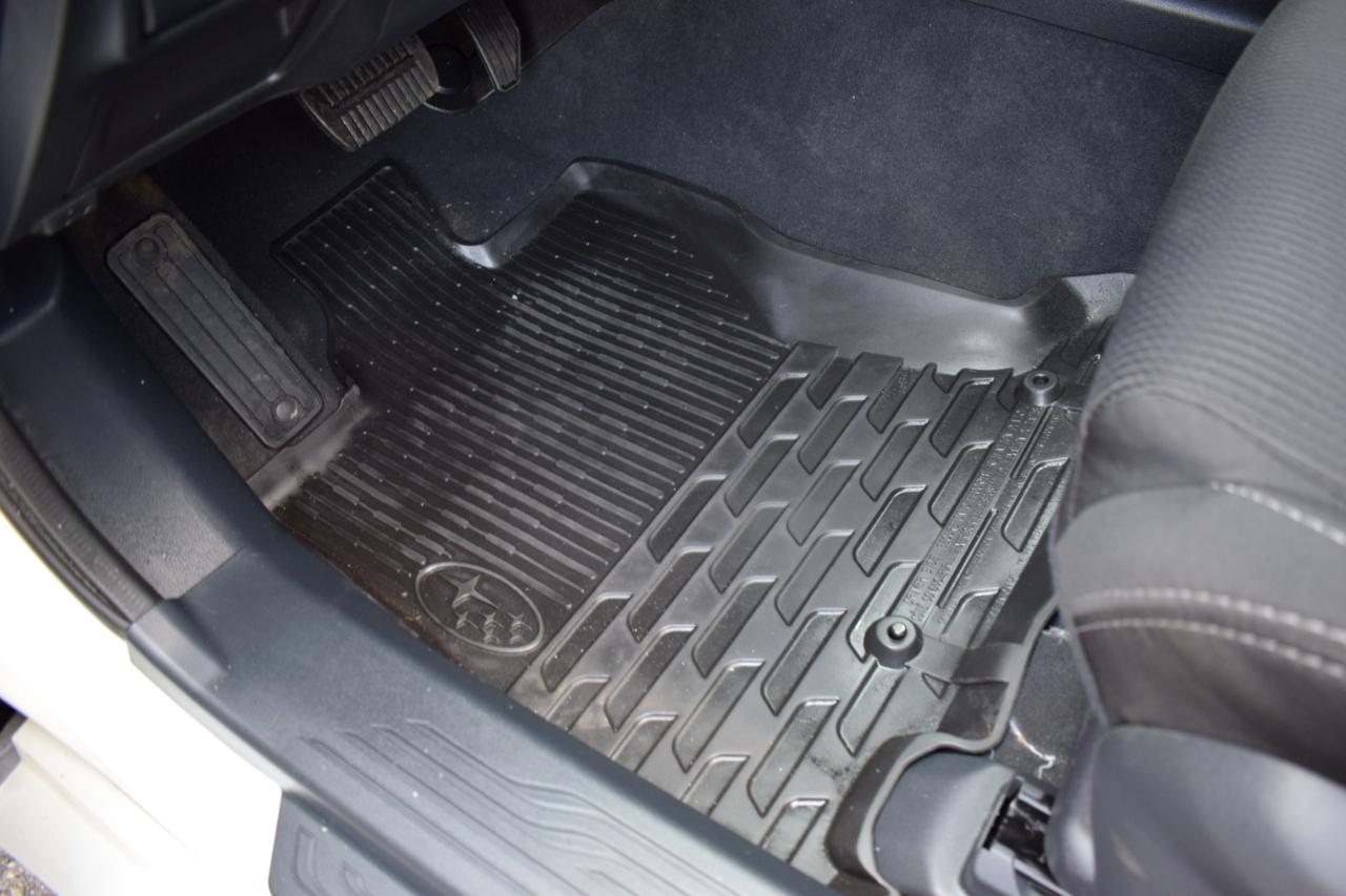 Subaru Legacy Premium AWD 2025