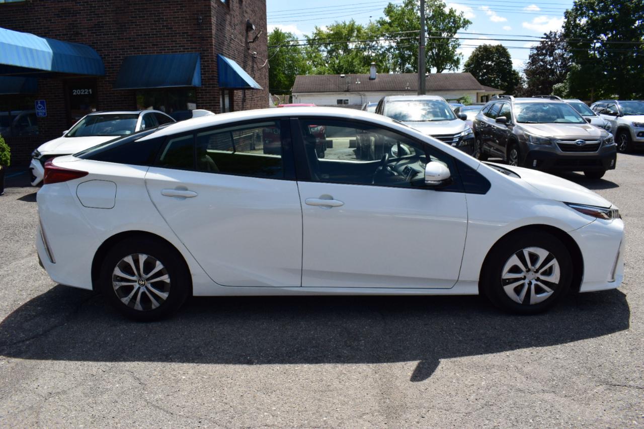 Toyota Prius Prime XLE 2020