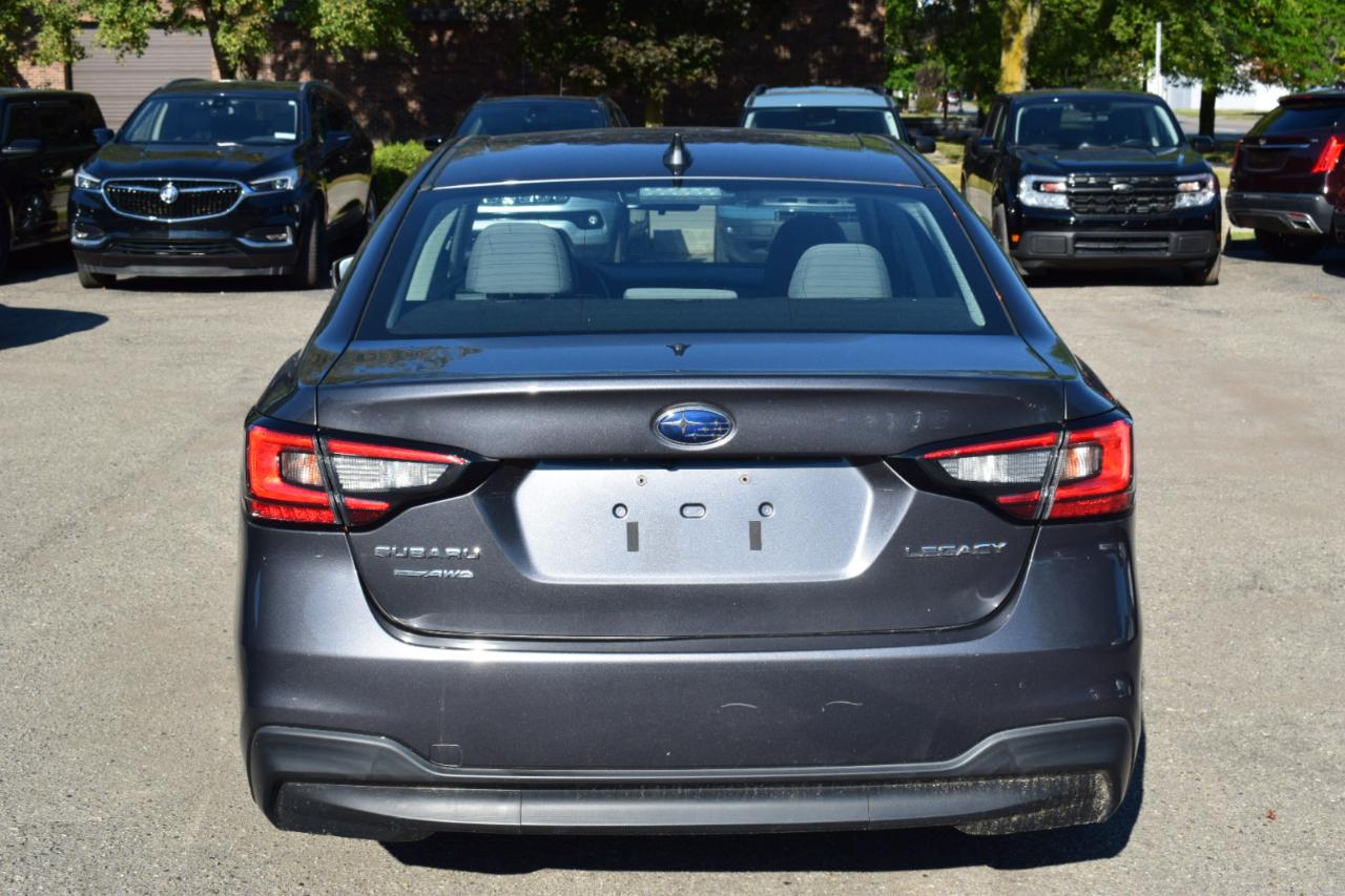 Subaru Legacy Premium 2022