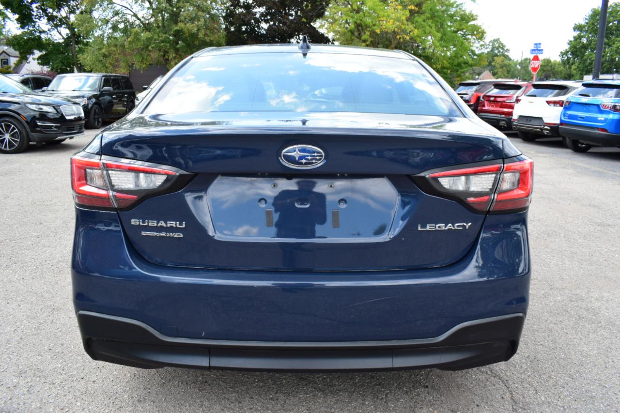 Subaru Legacy Premium AWD 2024