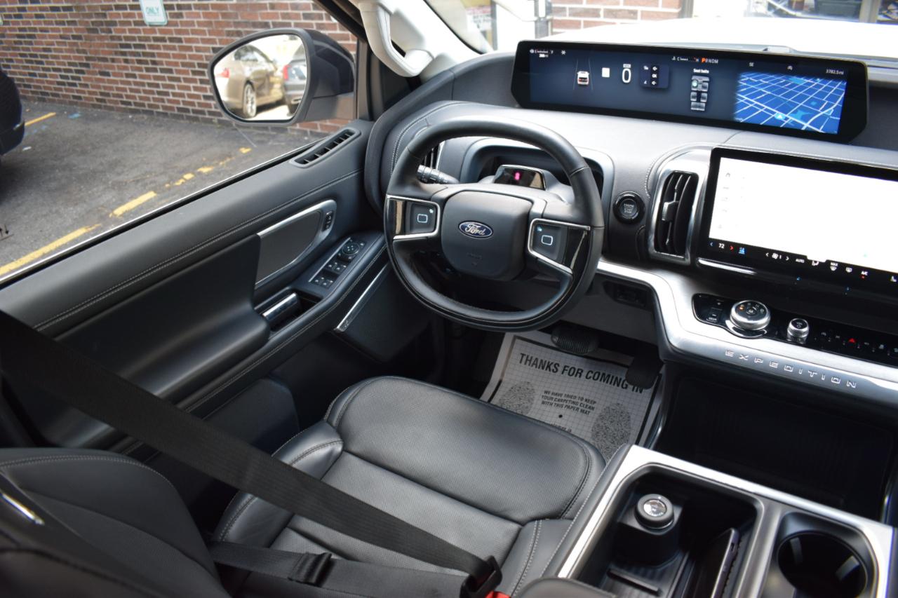 Ford Expedition Platinum 4x4 2025