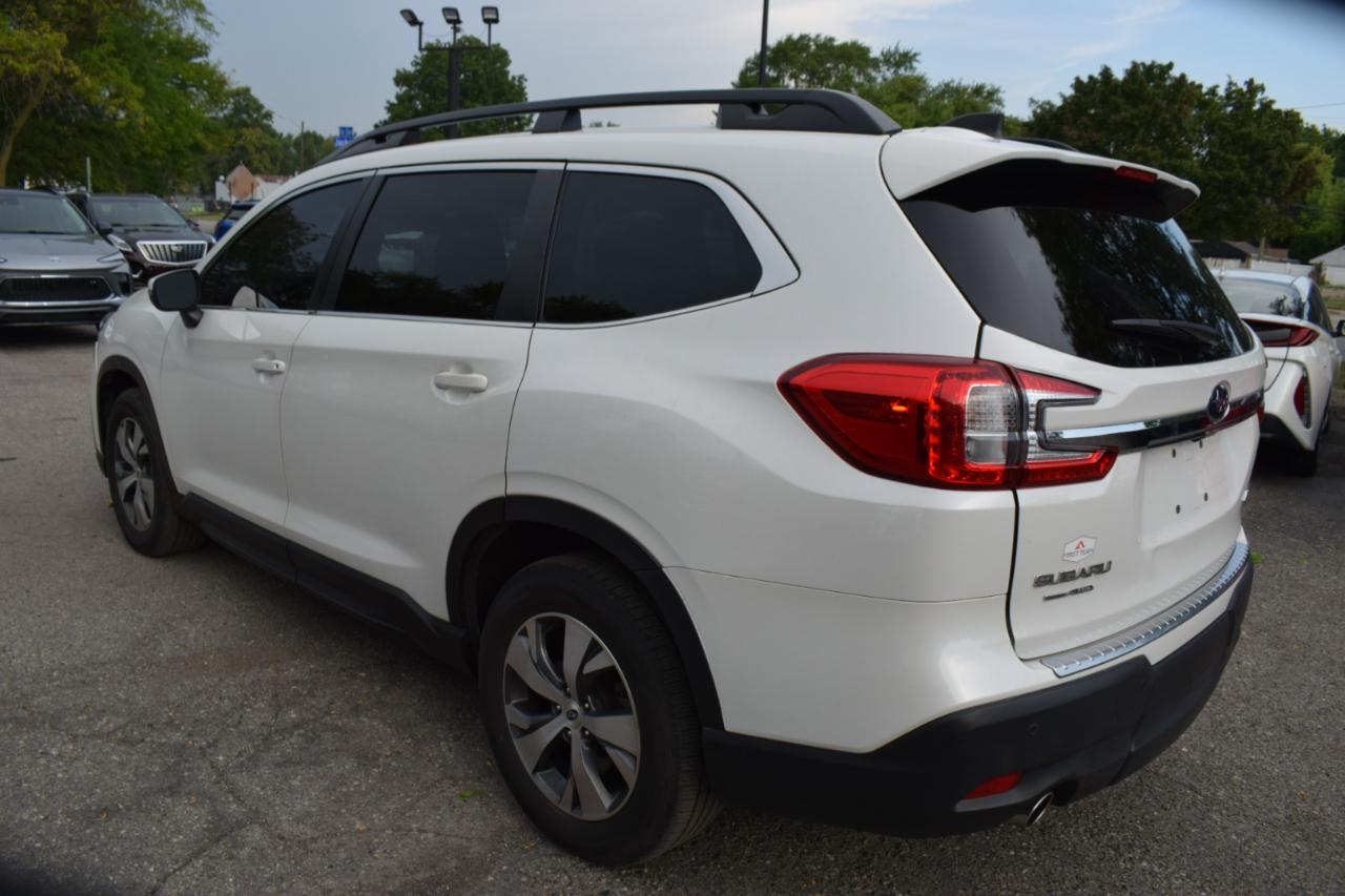 Subaru Ascent Premium 8-Passenger 2023