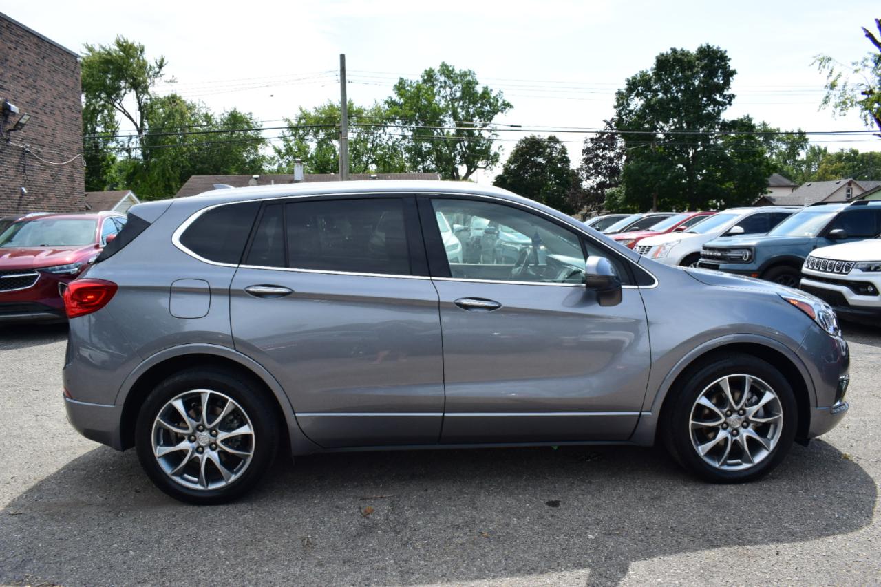 Buick Envision  2020