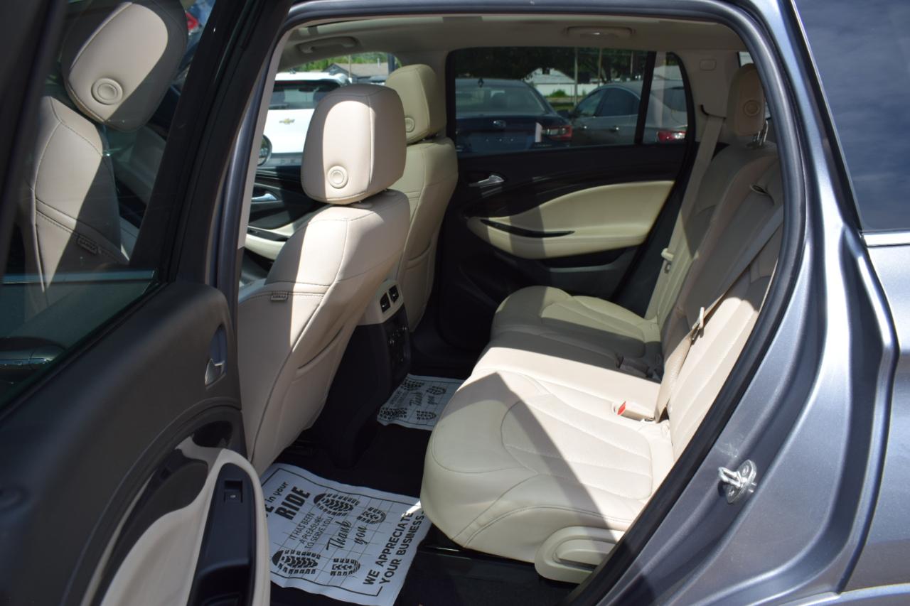 Buick Envision  2020