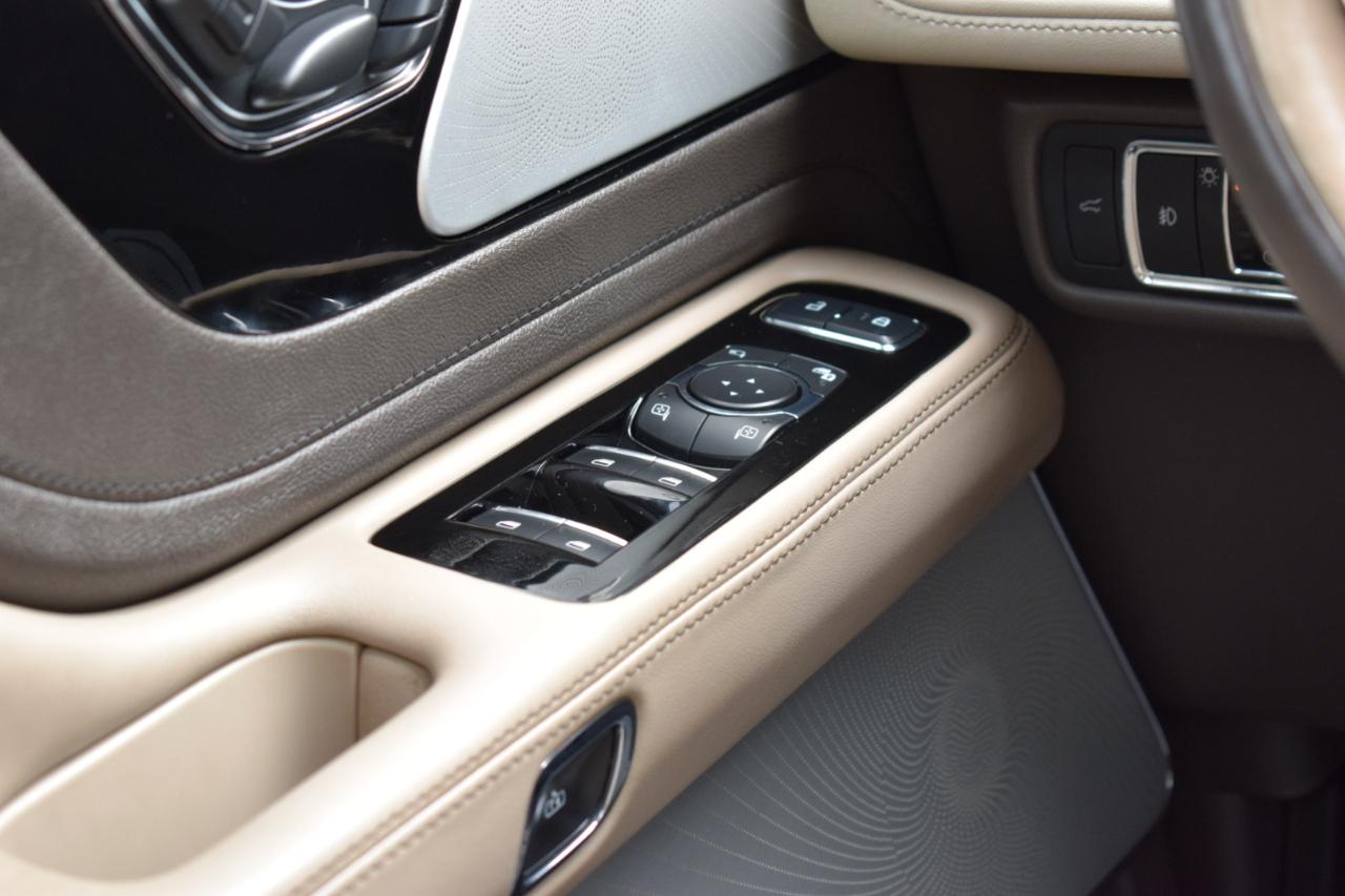Lincoln Aviator Reserve AWD 2020