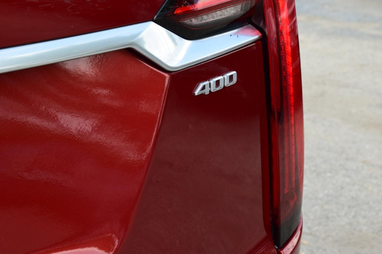 Cadillac XT6  2020