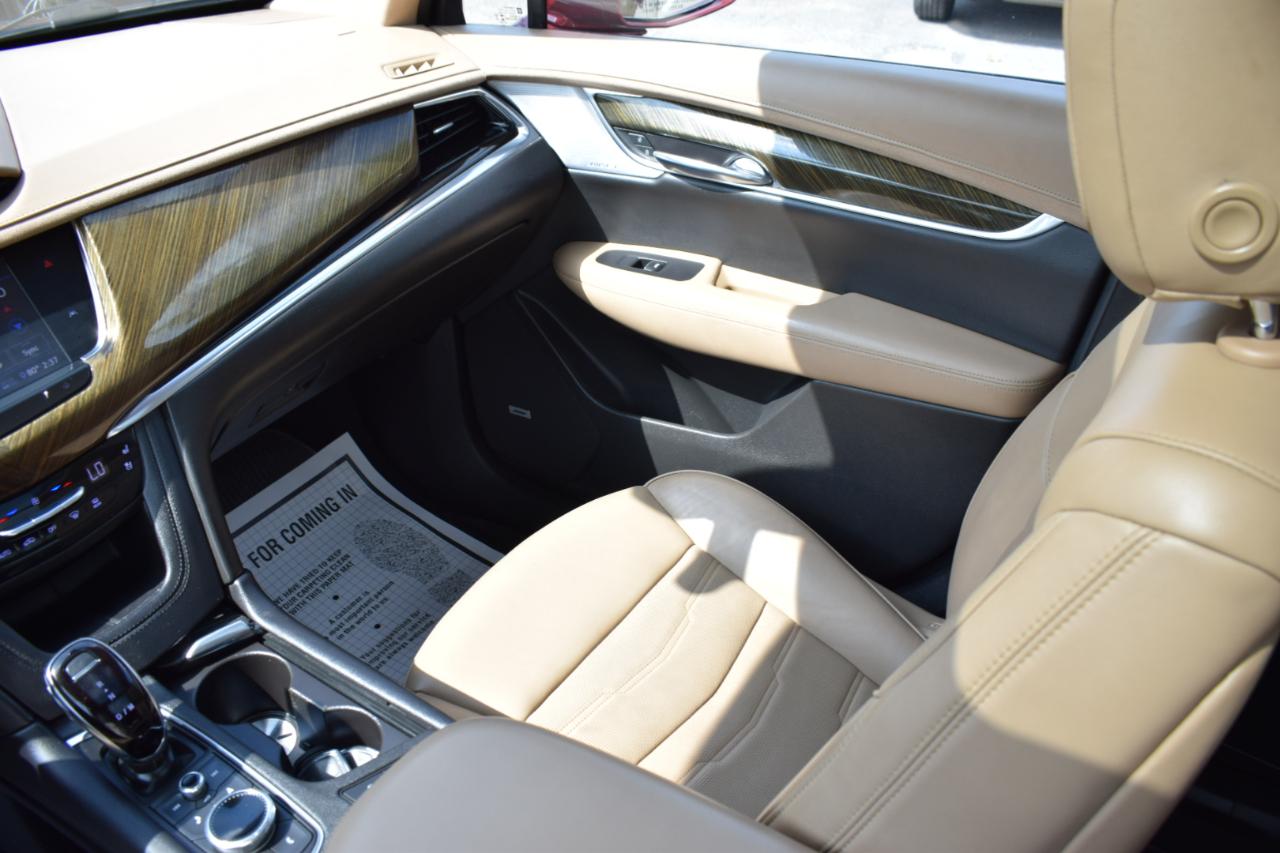 Cadillac XT6  2020
