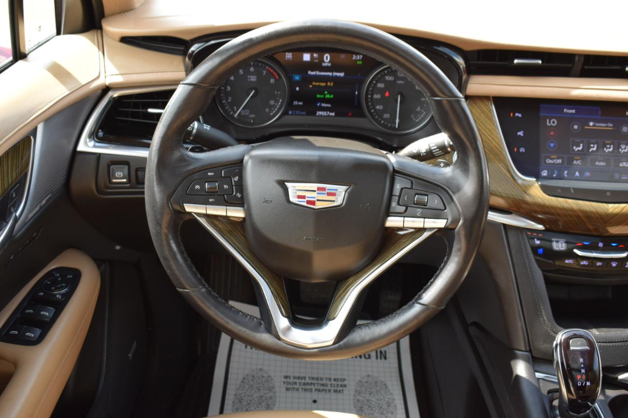 Cadillac XT6  2020