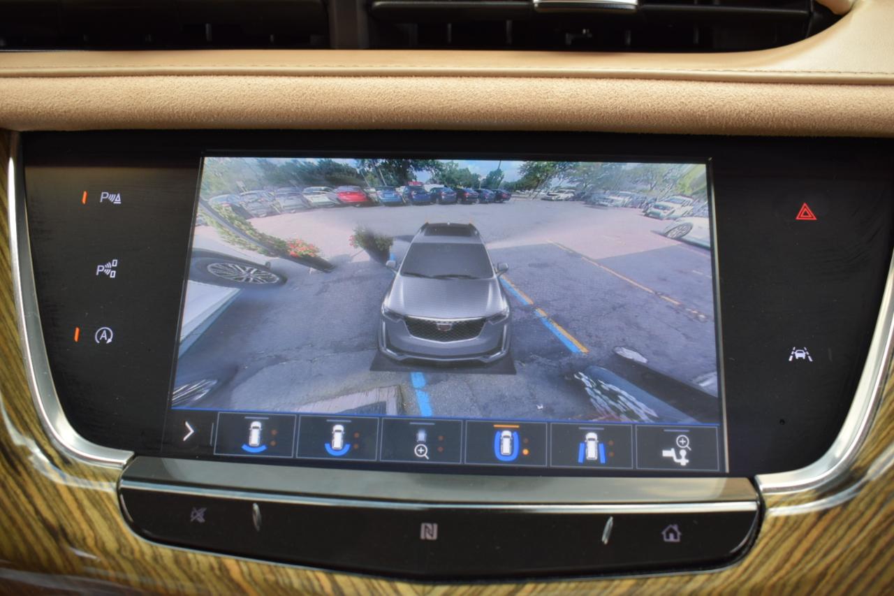 Cadillac XT6  2020