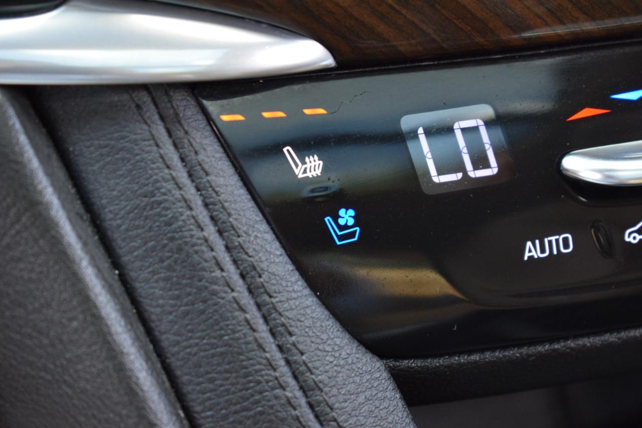 Cadillac XT6  2020