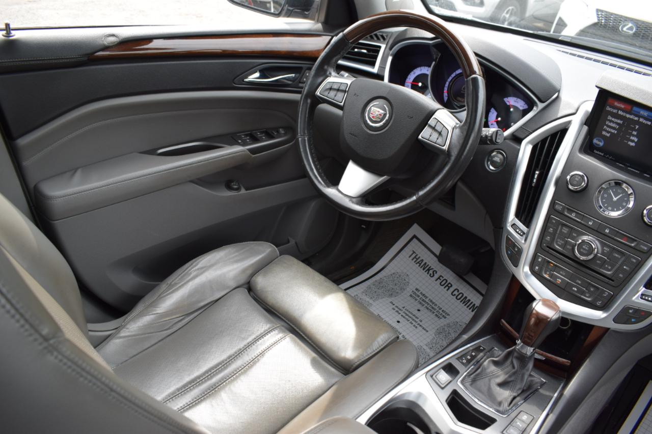 Cadillac SRX AWD 4dr Luxury Collection 2012