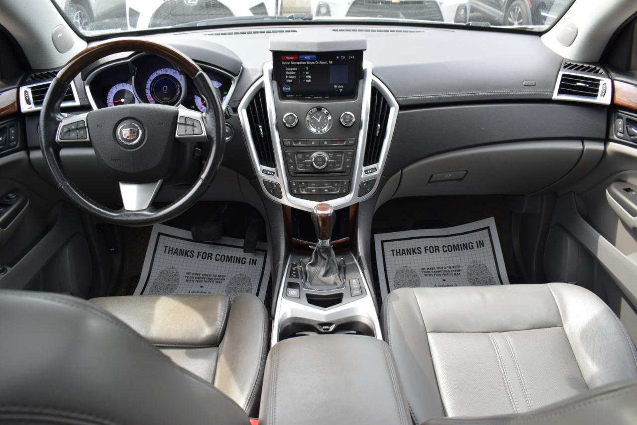 Cadillac SRX AWD 4dr Luxury Collection 2012