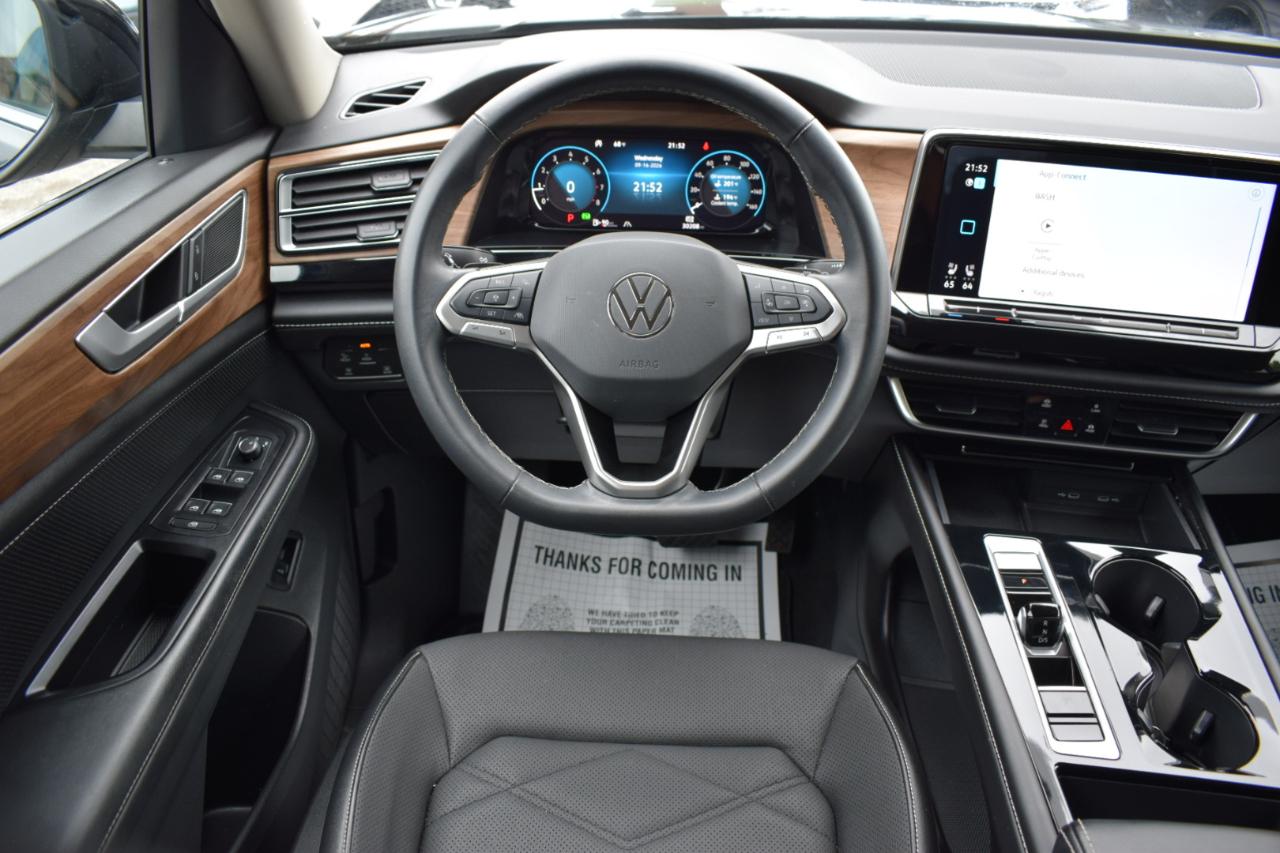 Volkswagen Atlas 2.0T SE w/Technology 4MOTION 2024