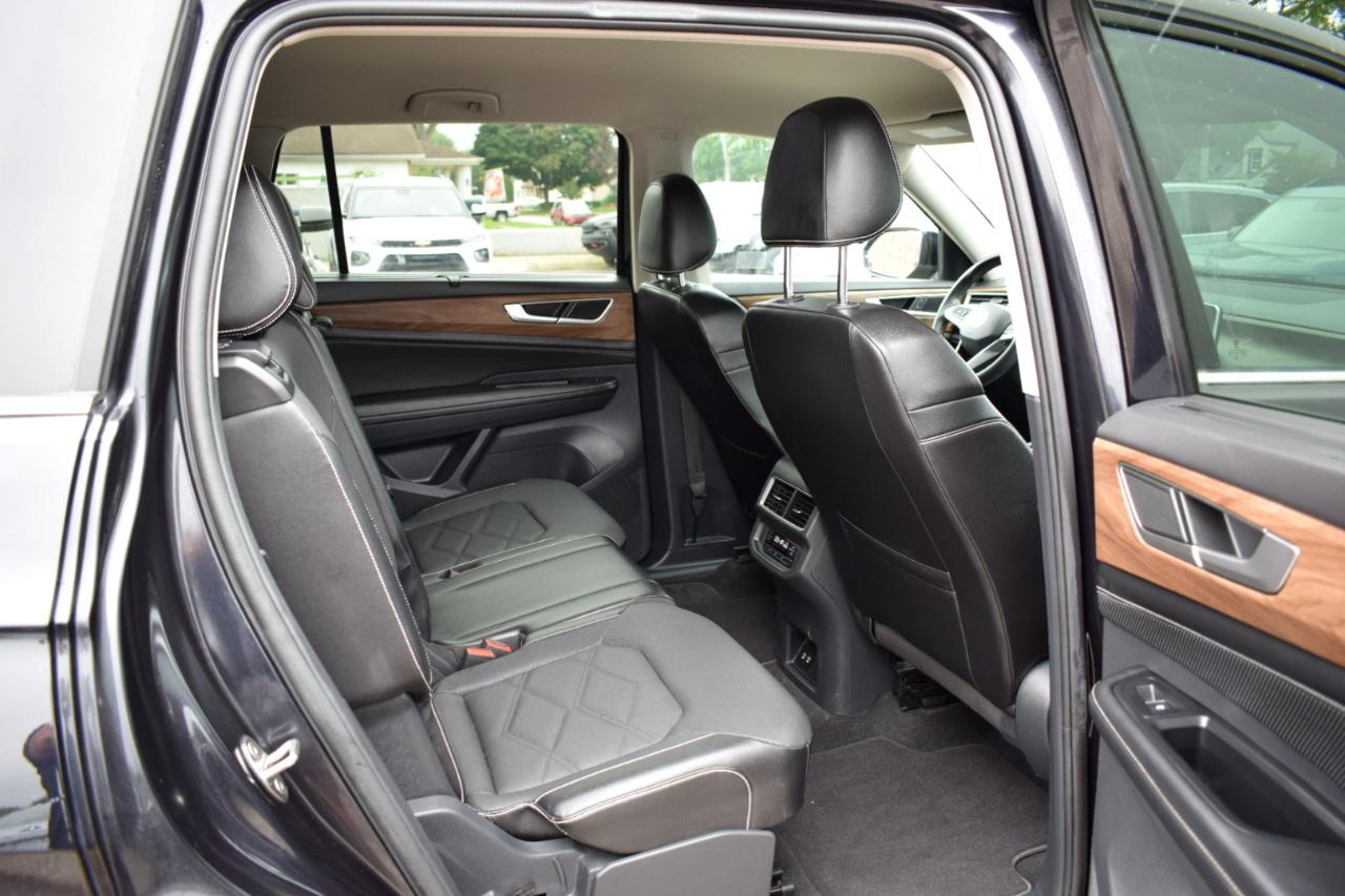 Volkswagen Atlas 2.0T SE w/Technology 4MOTION 2024