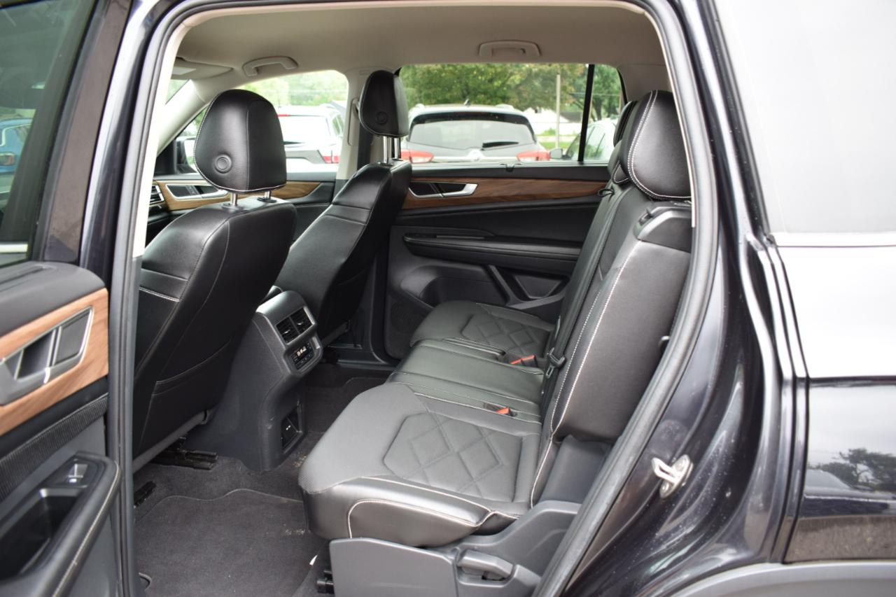 Volkswagen Atlas 2.0T SE w/Technology 4MOTION 2024