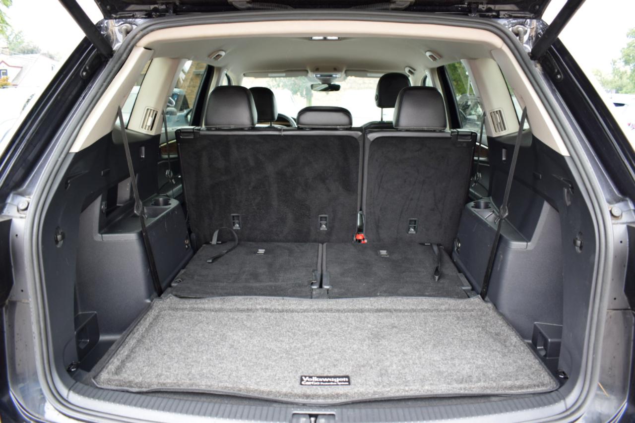 Volkswagen Atlas 2.0T SE w/Technology 4MOTION 2024