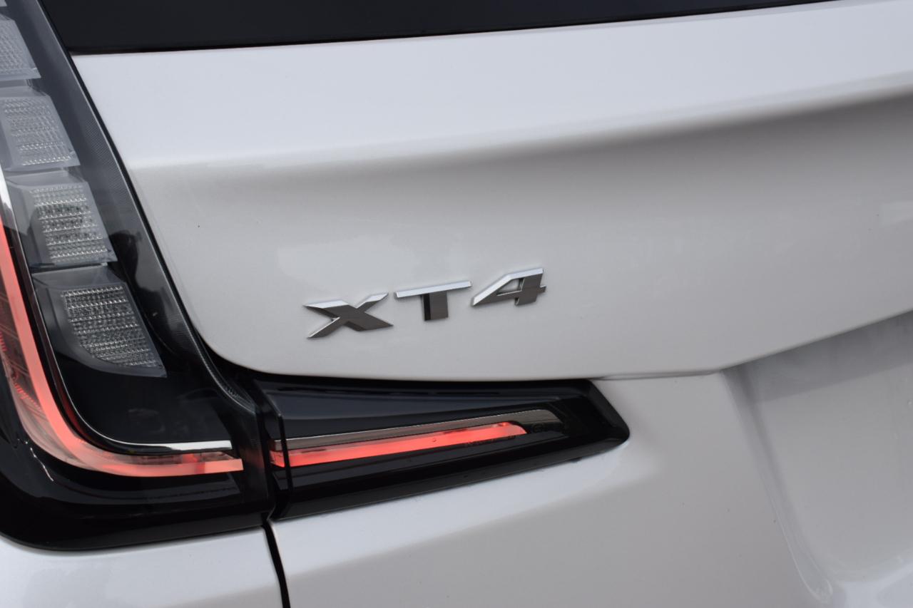 Cadillac XT4 FWD 4dr Sport 2019