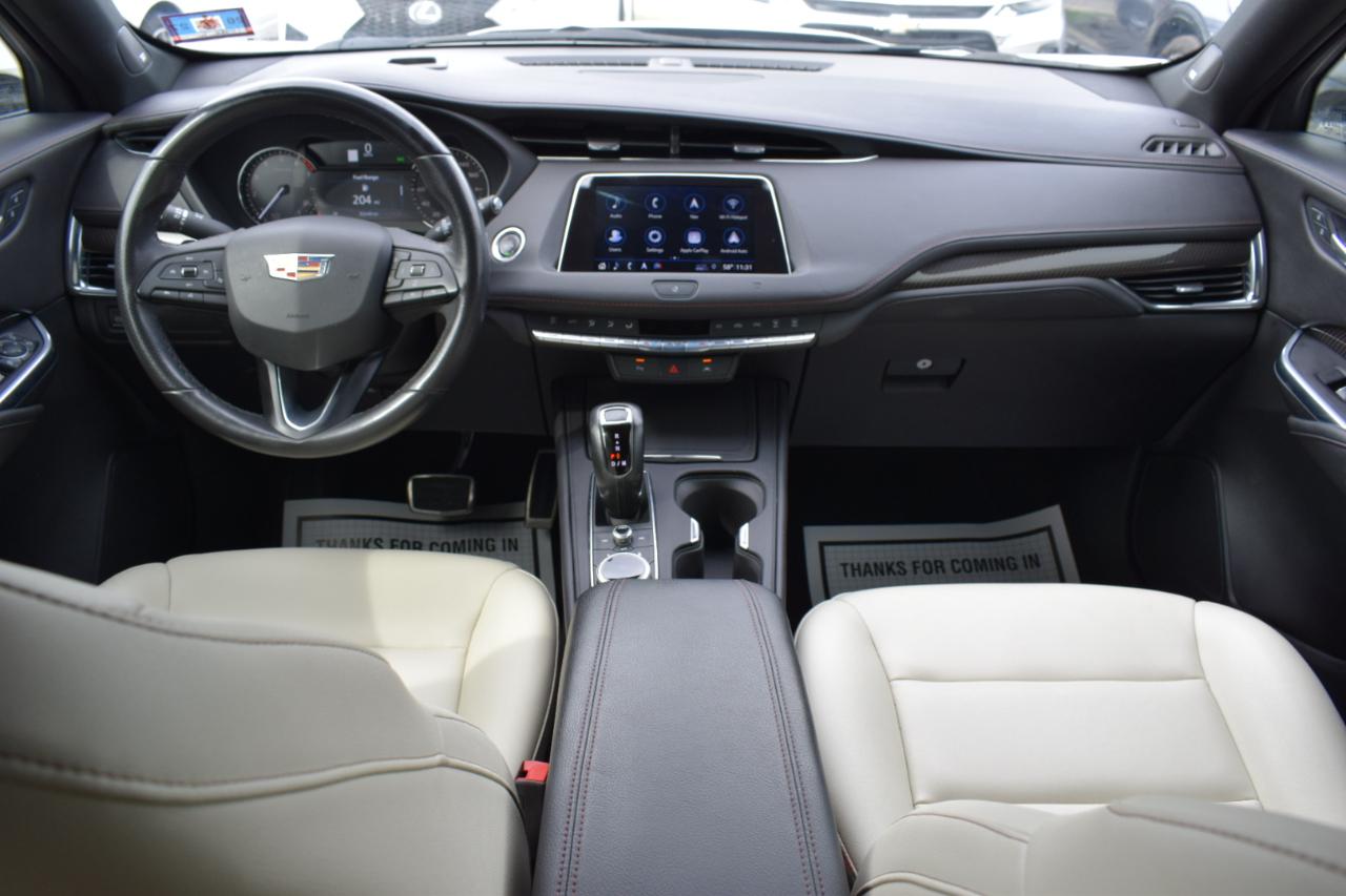 Cadillac XT4 FWD 4dr Sport 2019