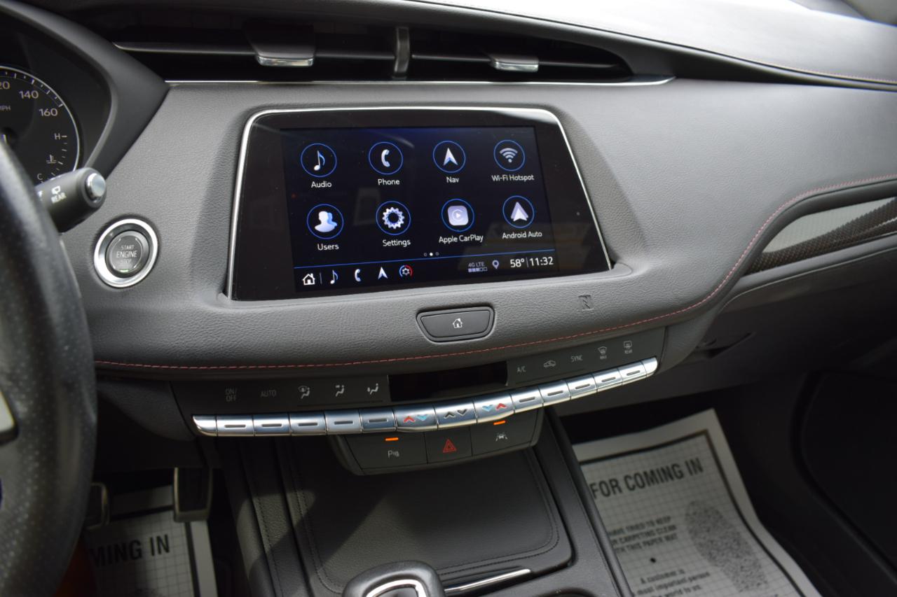 Cadillac XT4 FWD 4dr Sport 2019