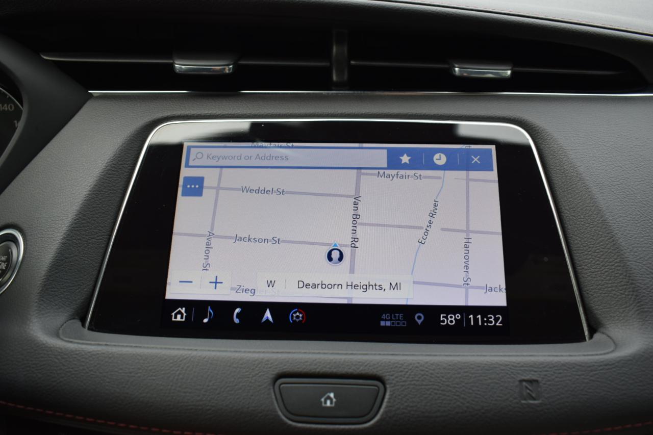 Cadillac XT4 FWD 4dr Sport 2019