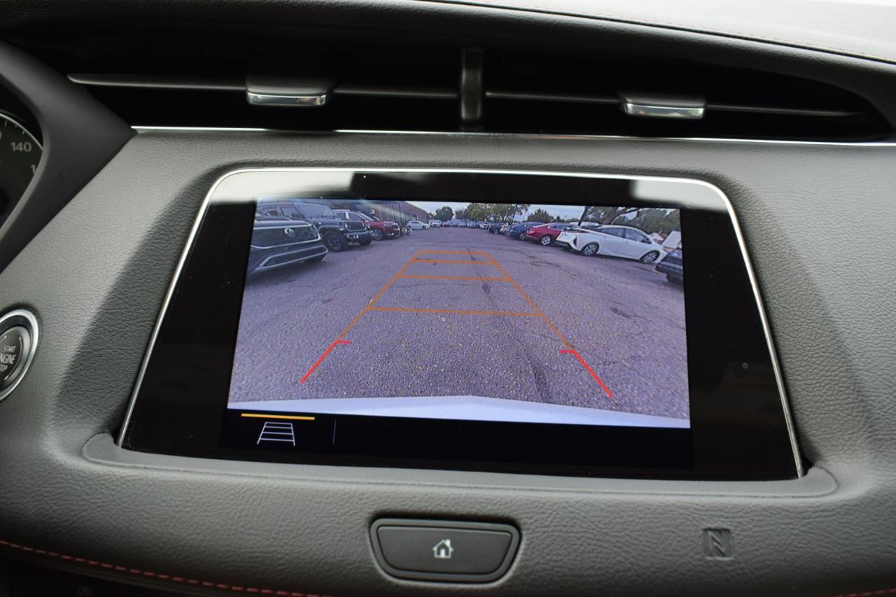 Cadillac XT4 FWD 4dr Sport 2019