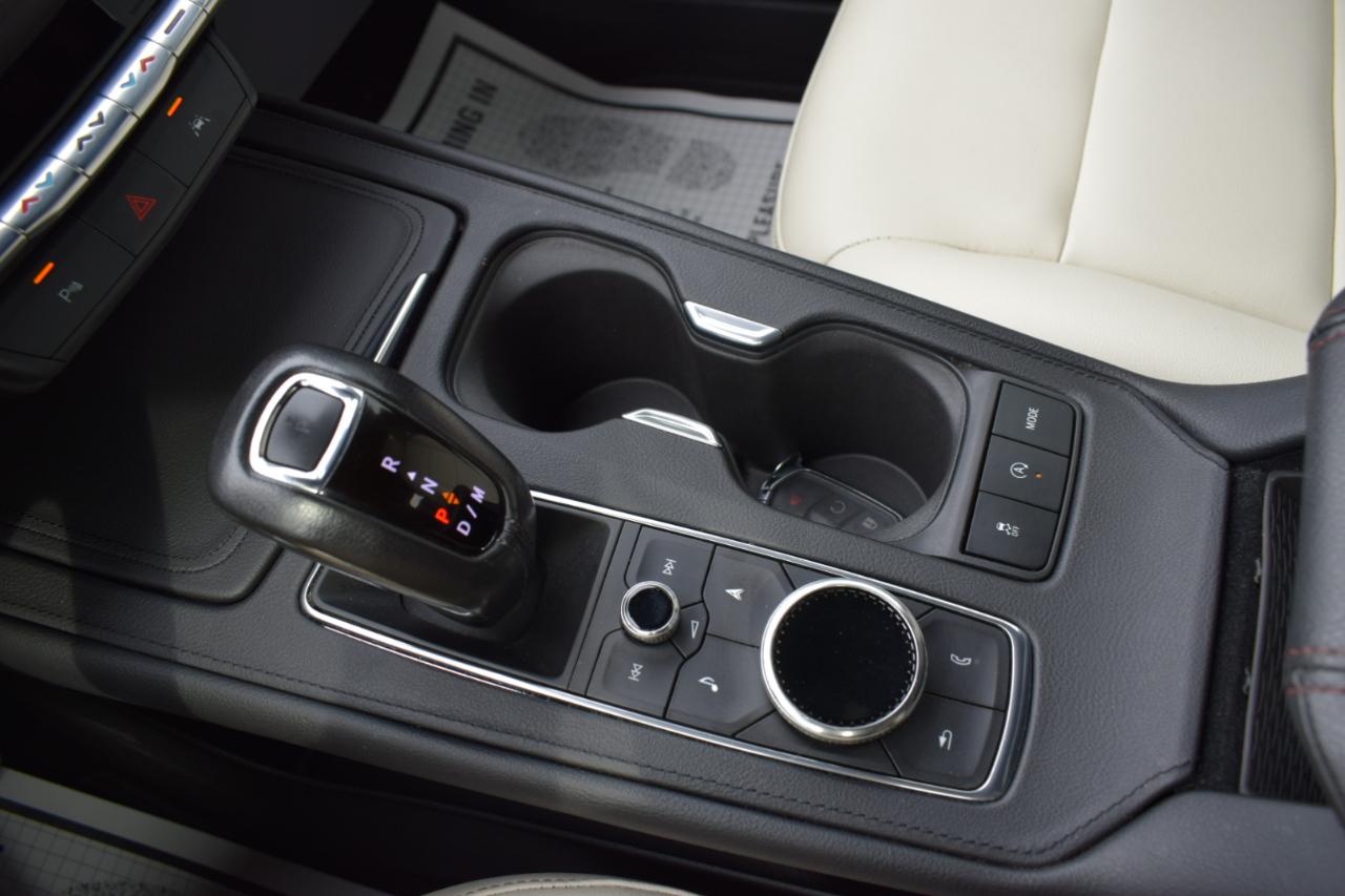 Cadillac XT4 FWD 4dr Sport 2019