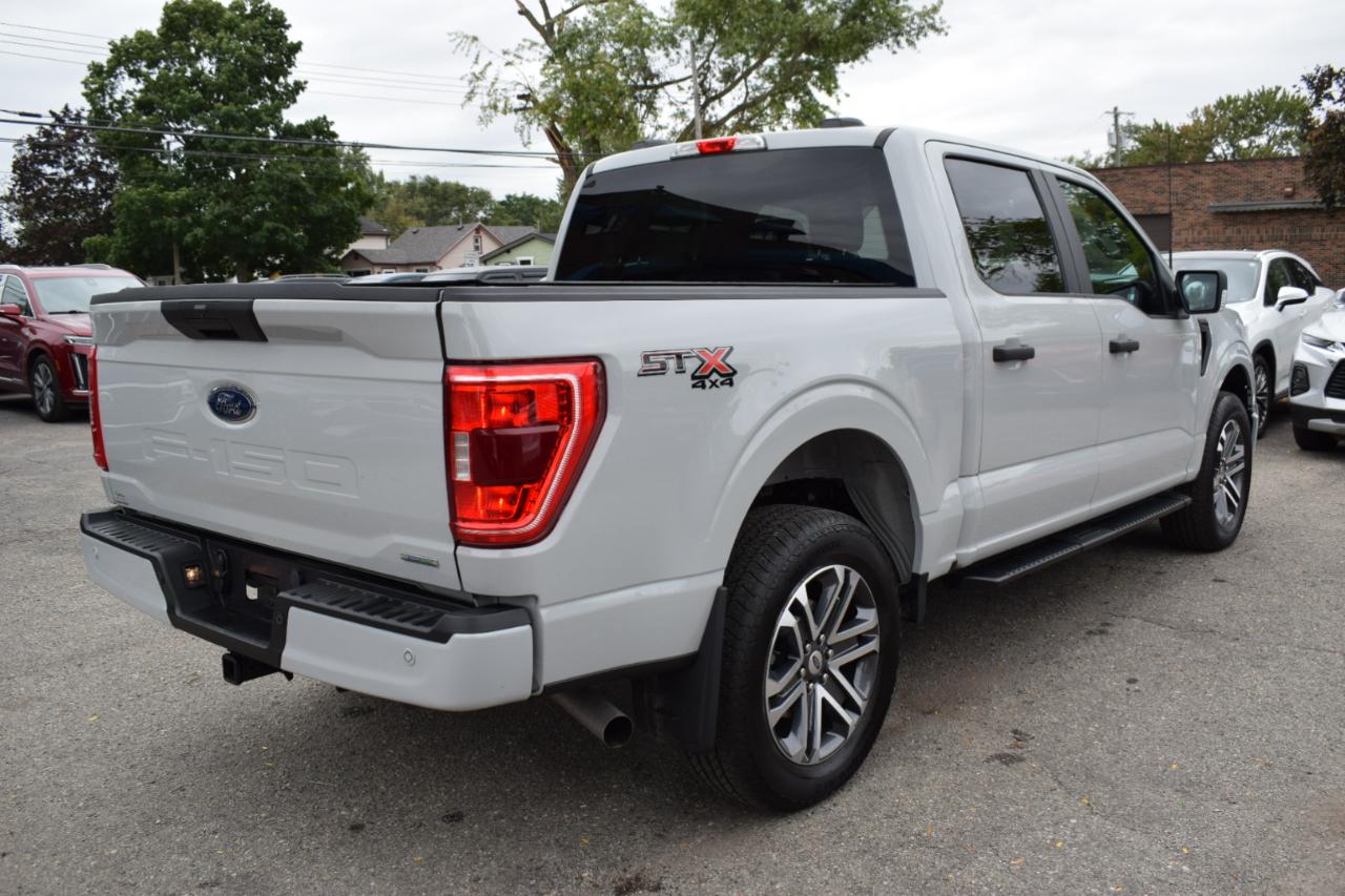Ford F-150 STX SuperCrew 4WD 2023