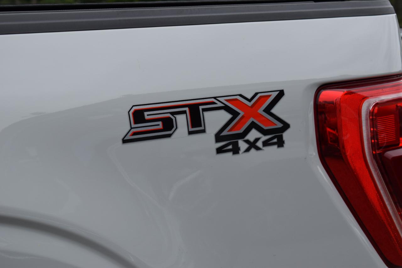 Ford F-150 STX SuperCrew 4WD 2023