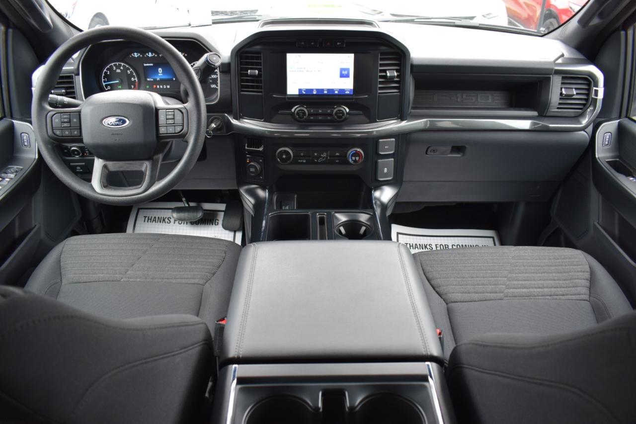 Ford F-150 STX SuperCrew 4WD 2023