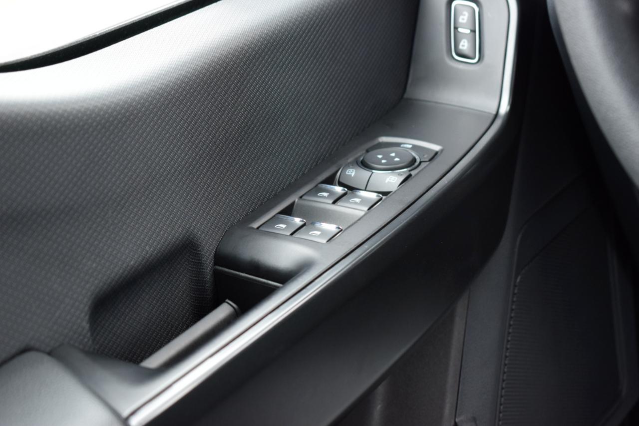 Ford F-150 STX SuperCrew 4WD 2023
