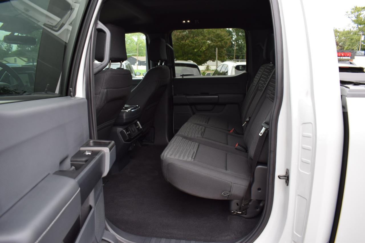 Ford F-150 STX SuperCrew 4WD 2023