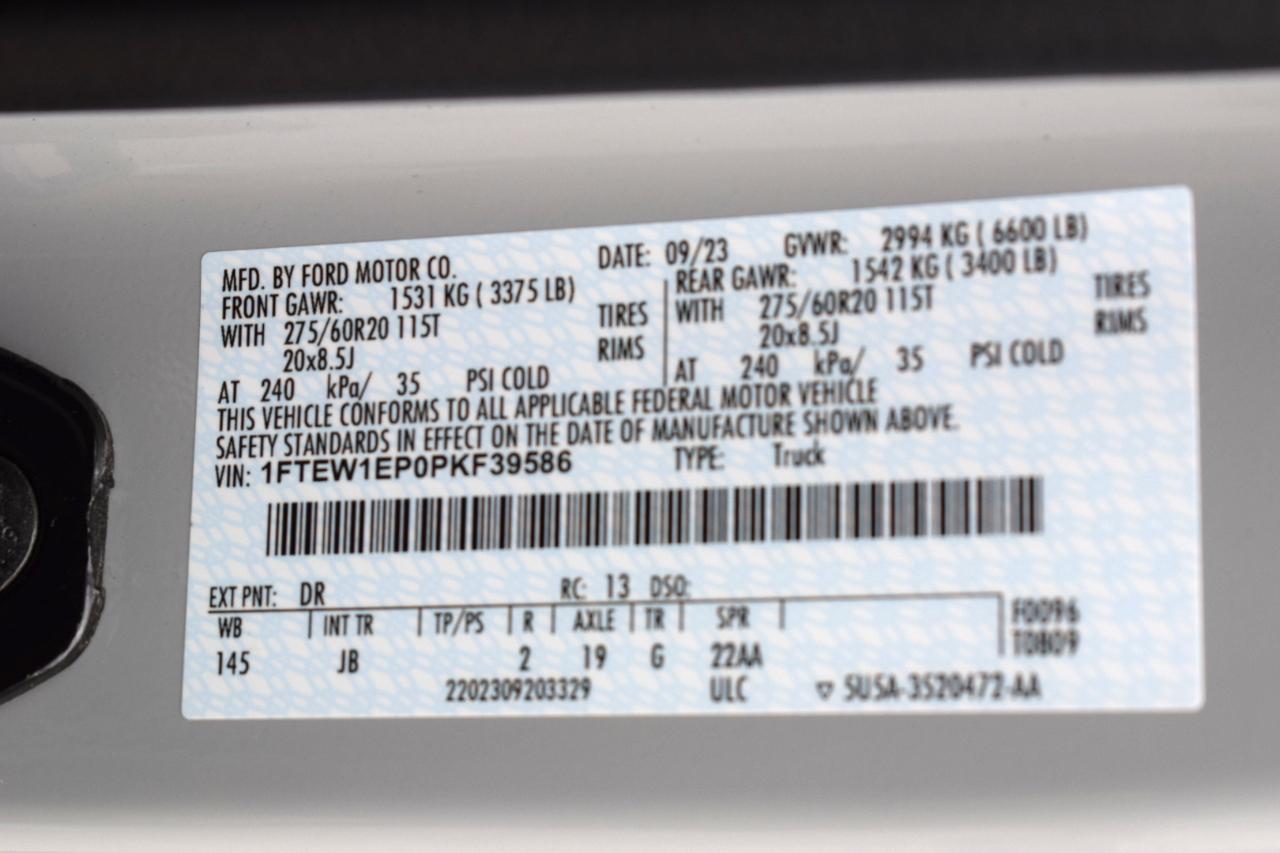 Ford F-150 STX SuperCrew 4WD 2023