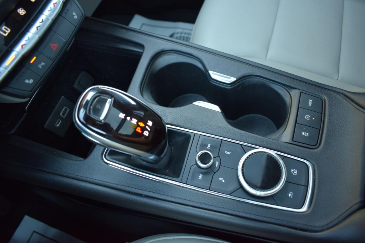 Cadillac XT4  2022